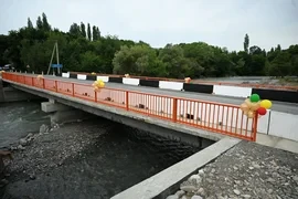 Введен в эксплуатацию мост на автодороге Кара-Жыгач – Сары-Челек
