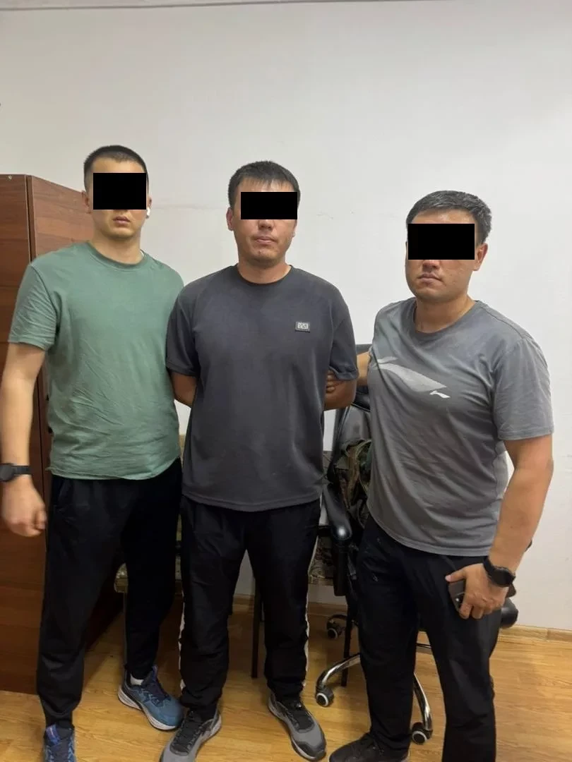 За вымогательство задержаны следователь УВД и помощник прокурора Ленинского района Бишкека