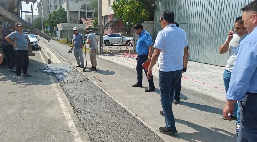 В Бишкеке стройкомпании выписали штраф за нарушения правил благоустройства