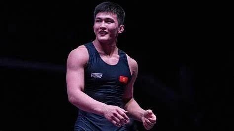 Асан Жанышов чемпион Азии по греко-римской борьбе с рекордным счетом