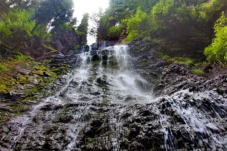 Кыргызстан туристический: 8,8 миллиона гостей, мегапроекты и старые проблемы