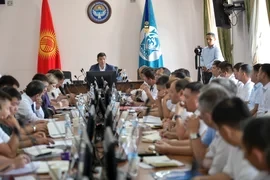 В Бишкеке уволили руководителей МТУ и наказали акимов за нарушения