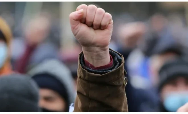 Суд продлил запрет на проведение митингов в центре Бишкека