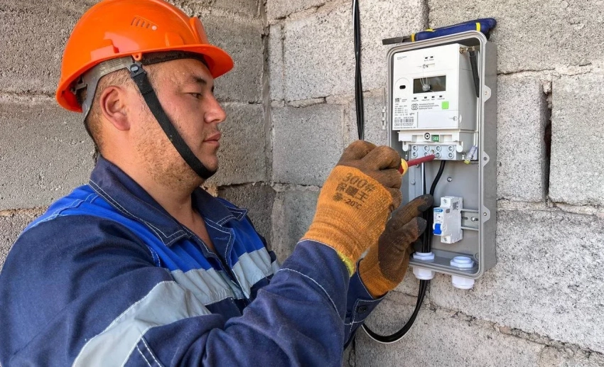 В Ошской области установят более 100 тыс. «умных» счетчиков
