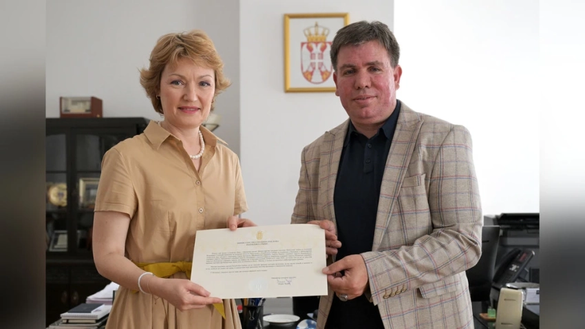 Вручили экзекватуры почетному консулу Монголии в Республике Сербия Владимиру Столовичу