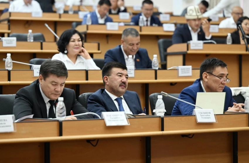 Жогорку Кенеш поддержал ликвидацию Наццентра по предупреждению пыток
