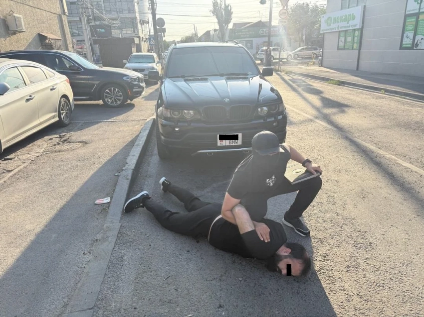 В Бишкеке задержаны организаторы сети интим-услуг