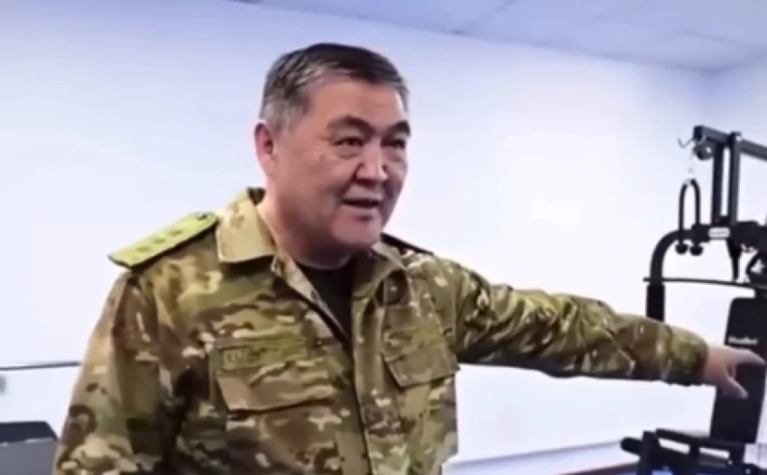 Камчыбек Ташиев - Джайлообаю Нышанову: Проверь свои силы на боксерской груше