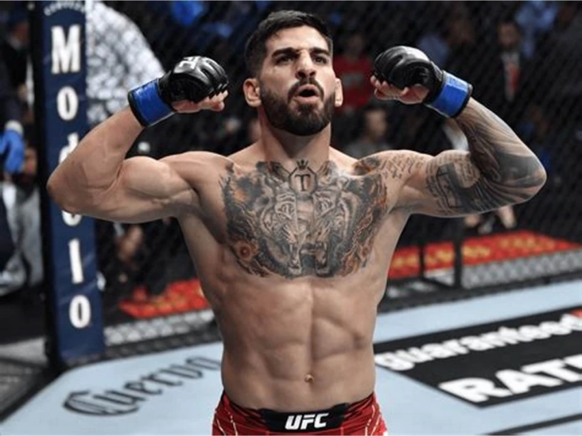 Илия Топурия - новый чемпион UFC в легком весе