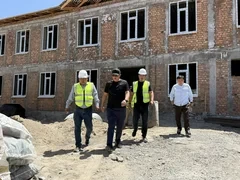 В селе Ак-Суу строят новую музыкальную школу