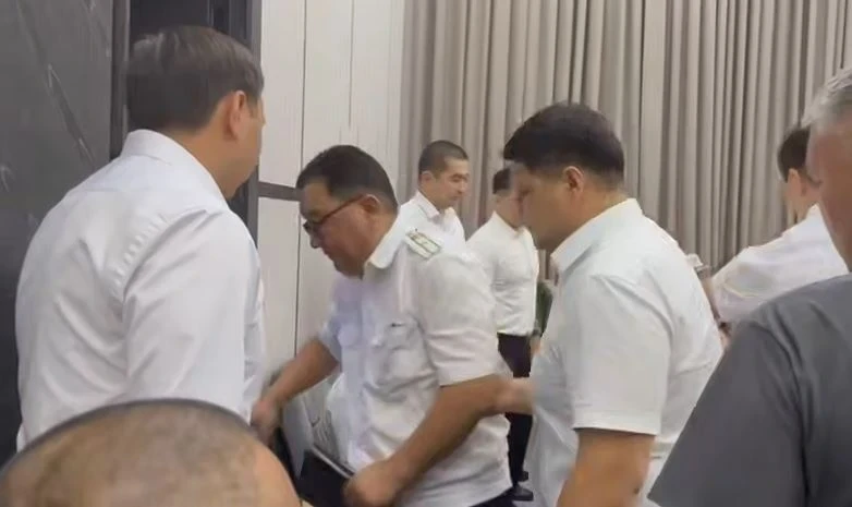 В Оше по поручению Камчыбека Ташиева вновь задержаны чиновники