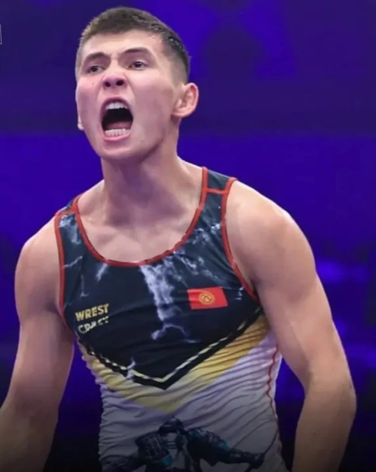Жанторо Мырзалиев выиграл золотую медаль на чемпионате Азии
