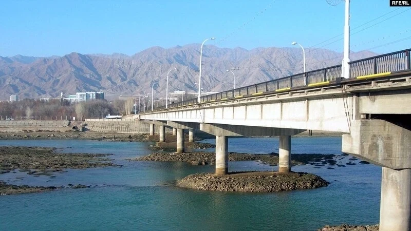 В Кыргызстане официально утвержден День работников водного хозяйства