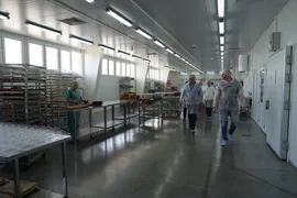 В КР в августе официально откроется кондитерский цех, обеспечивающий 150 рабочих мест