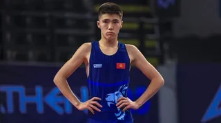 Кыргызстанцы впервые взяли серебро на ЧМ U-17 по греко-римской борьбе