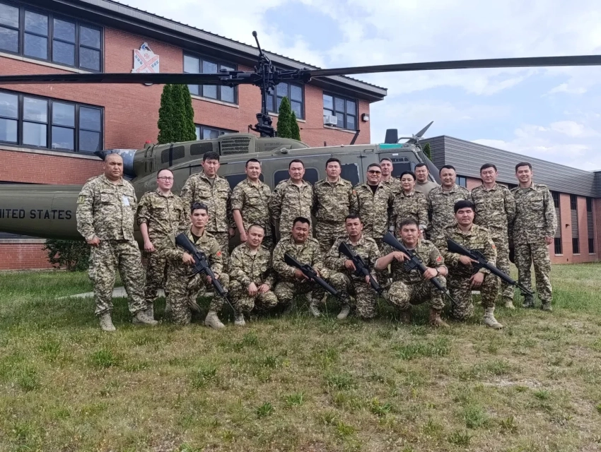 Военнослужащие ВС КР продемонстрировали высокий уровень боевой подготовки на учениях в США