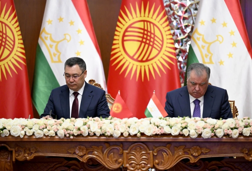 Кыргызстан и Таджикистан подписали ряд важных документов (список)