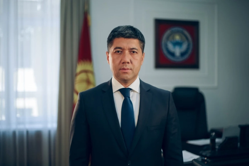 Главе Нацбанка президент объявил выговор