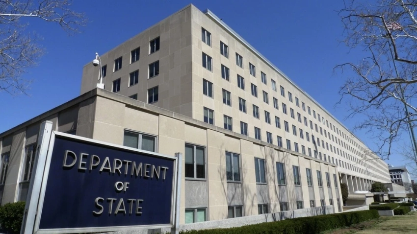 Из Госдепартамента США уволены более 1000 сотрудников
