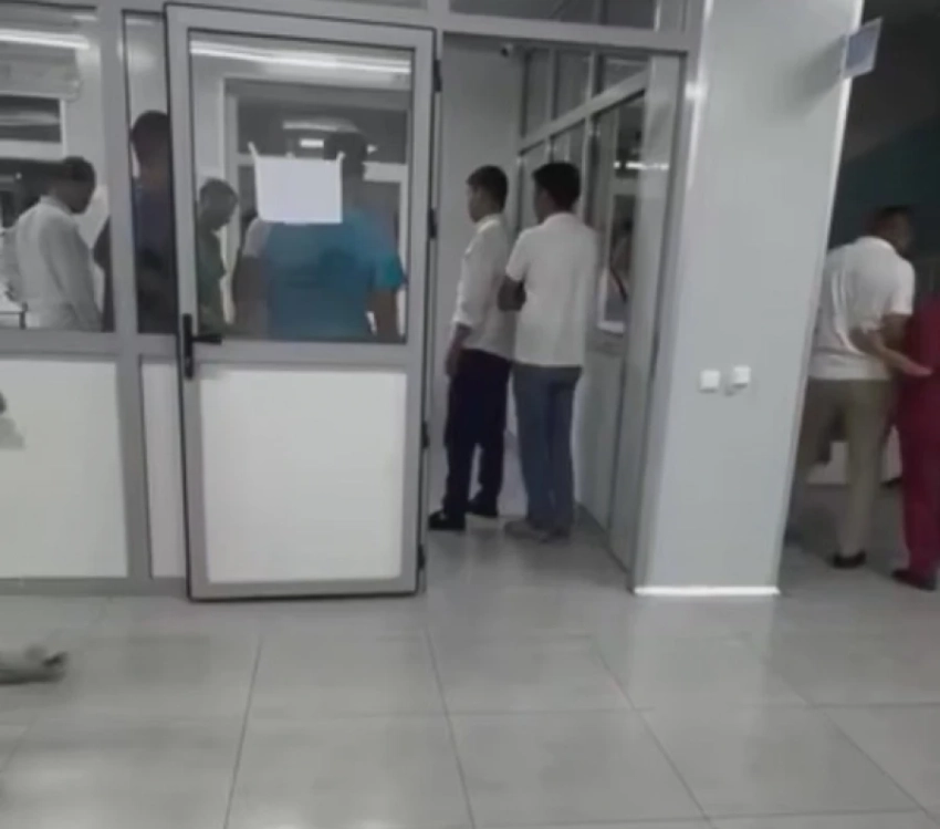 В Нацгоспитале снова избили врача. Нападавшего ищут