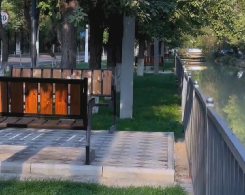 Вдоль реки Аламедин в Бишкеке появился сквер благодаря горожанину