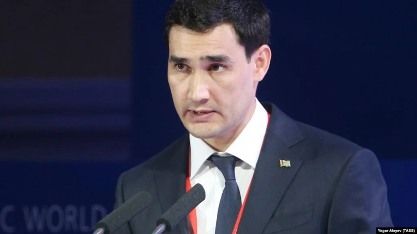 В Туркменистане прощупывают возможность коронации президента