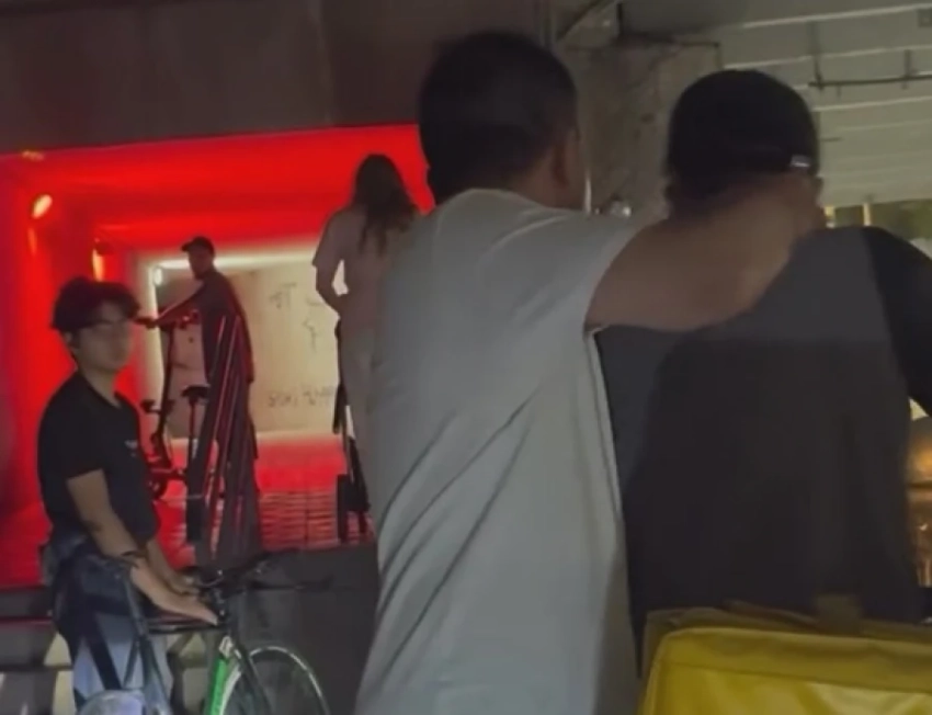 Мужчина напал на курьера в Бишкеке. Милиция нашла участников инцидента