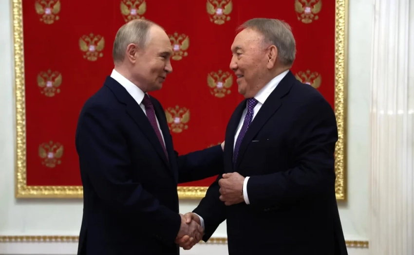 Тени реванша. Зачем Назарбаев зачастил к Путину