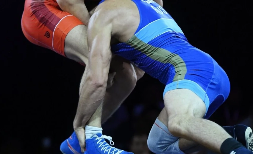 Кыргызстанские борцы примут участие в чемпионате мира U-17 в Греции