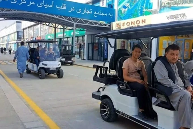 Поток афганских бизнесменов в Узбекистан вырос в 132 раза