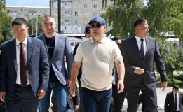 Президент оценил ремонт автовокзала в Караколе