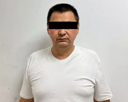 По факту вымогательства взятки задержан инспектор Счетной палаты КР