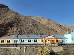 В селе Кайынды завершено строительство новой школы