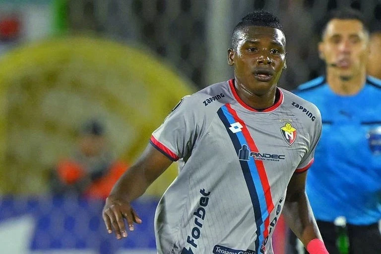 Эквадорский футболист Маркос Олмедо погиб в автокатастрофе