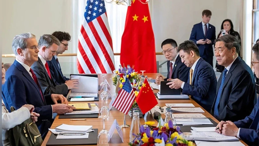 Китайские делегаты, которые спорили с представителями США, покинули встречу и отправились в монгольский ресторан, — The Spectator