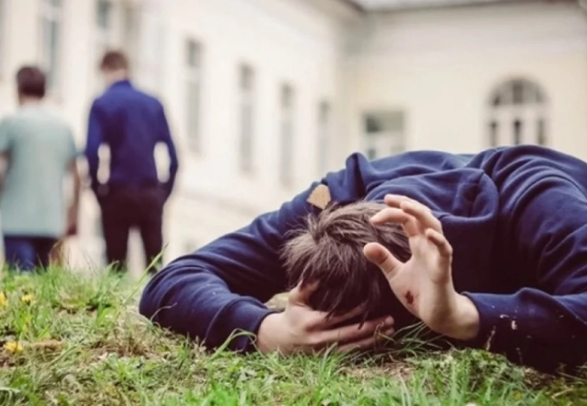 В Джалал-Абаде подростки забили до смерти 16-летнего школьника