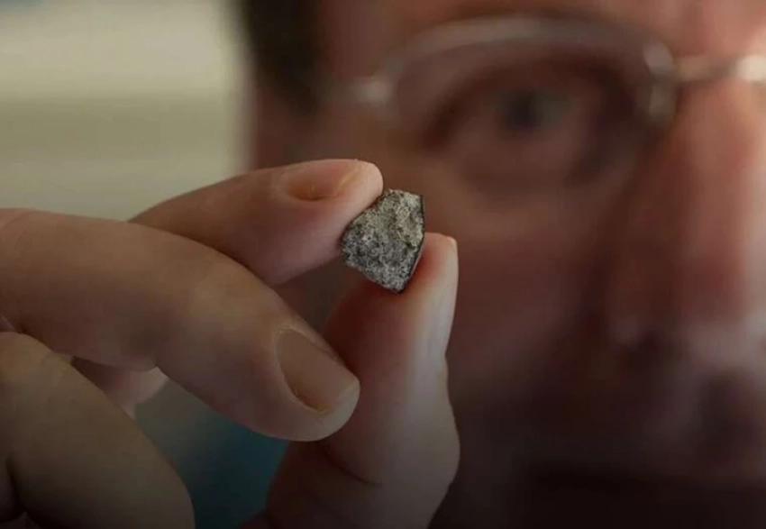 Упавший на дом в США метеорит старше Земли, считают ученые