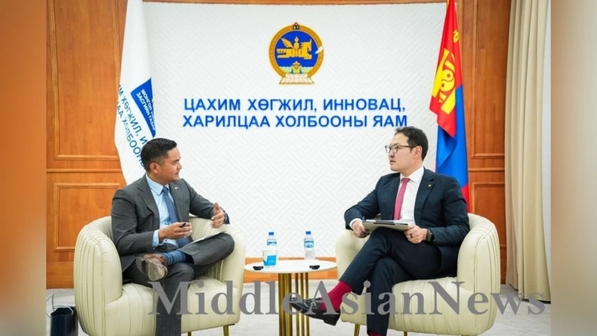 Посол Буанган заявил о готовности повысить квалификацию специалистов по кибербезопасности Монголии