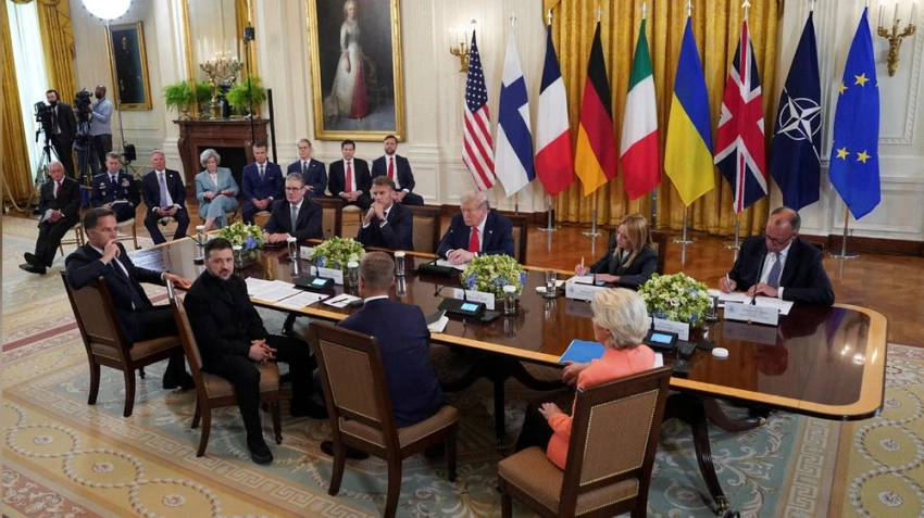 В Белом доме прошла встреча Трампа, Зеленского и европейских лидеров