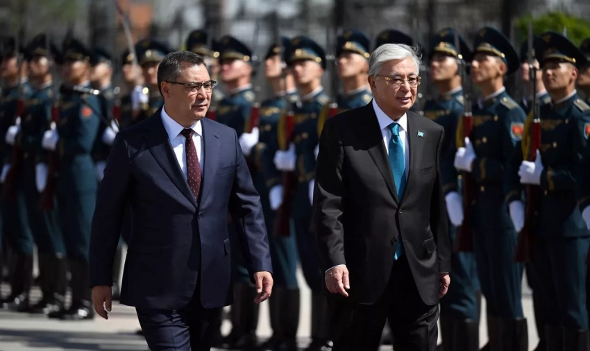 Состоялась церемония официальной встречи Садыра Жапарова и Касыма-Жомарта Токаева