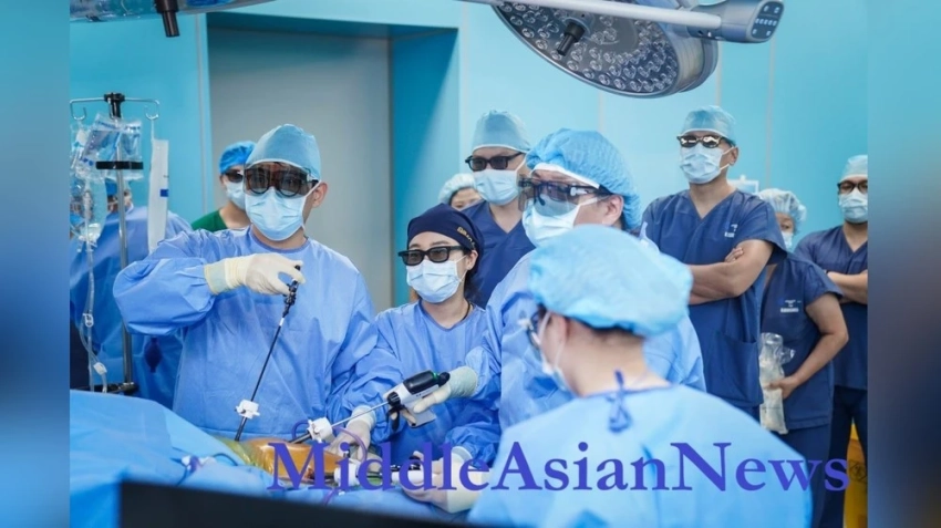 Монгольские хирурги внедряют роботизированную хирургию для трансплантации почек и легких