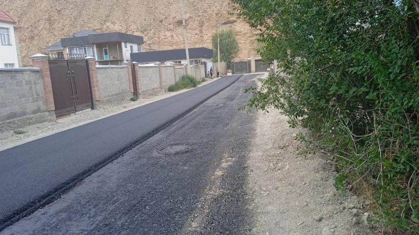 В Нарыне заасфальтированы 16 внутренних улиц