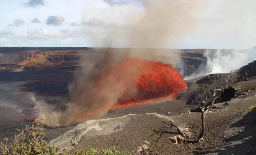 На Гавайях снова «проснулся» вулкан