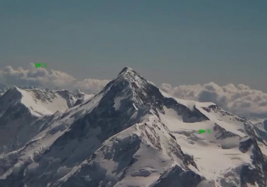 ЧП на пике Победы. ГКНБ запустил беспилотник - «признаков жизни не обнаружено»