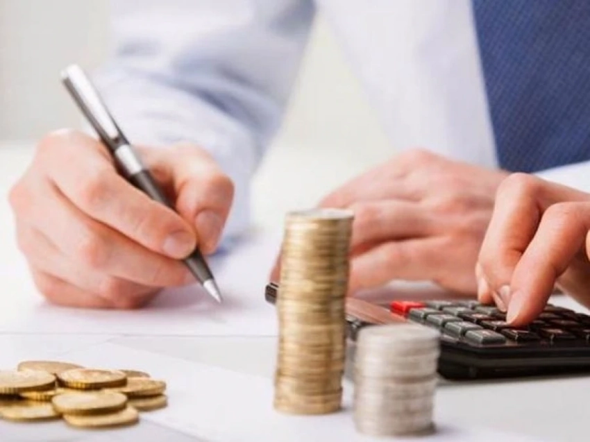 Как взыскать алименты через нотариуса, рассказали в Минюсте