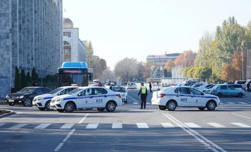 В центре Бишкека ограничат движение на время праздничных мероприятий