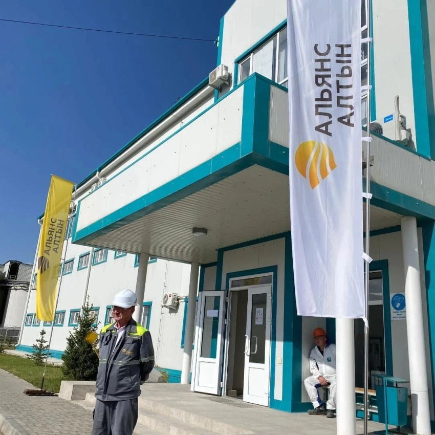 Стипендиаты Фонда Ханнса Зайделя посетили рудник Джеруй