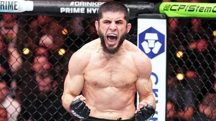 Ислам Махачев выйдет на титульный бой в полусреднем весе