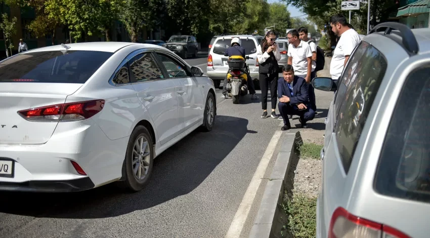 Мэр Бишкека проверил участок улицы Горького