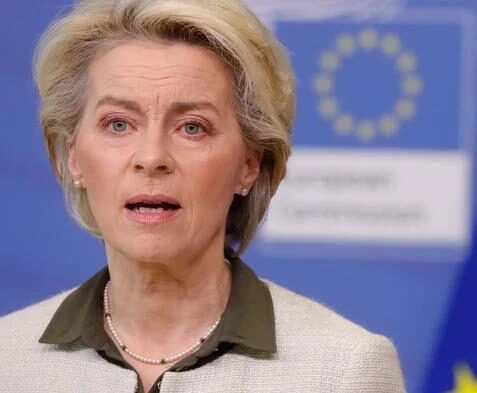 Глава Минобороны Германии раскритиковал слова фон дер Ляйен о войсках ЕС для Украины